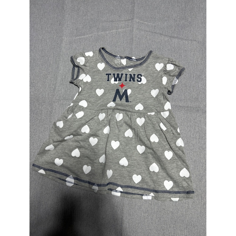 MLB Girls Minnesota Twins Heart Print Jersey Dress 12M Gray Short Sleeve
